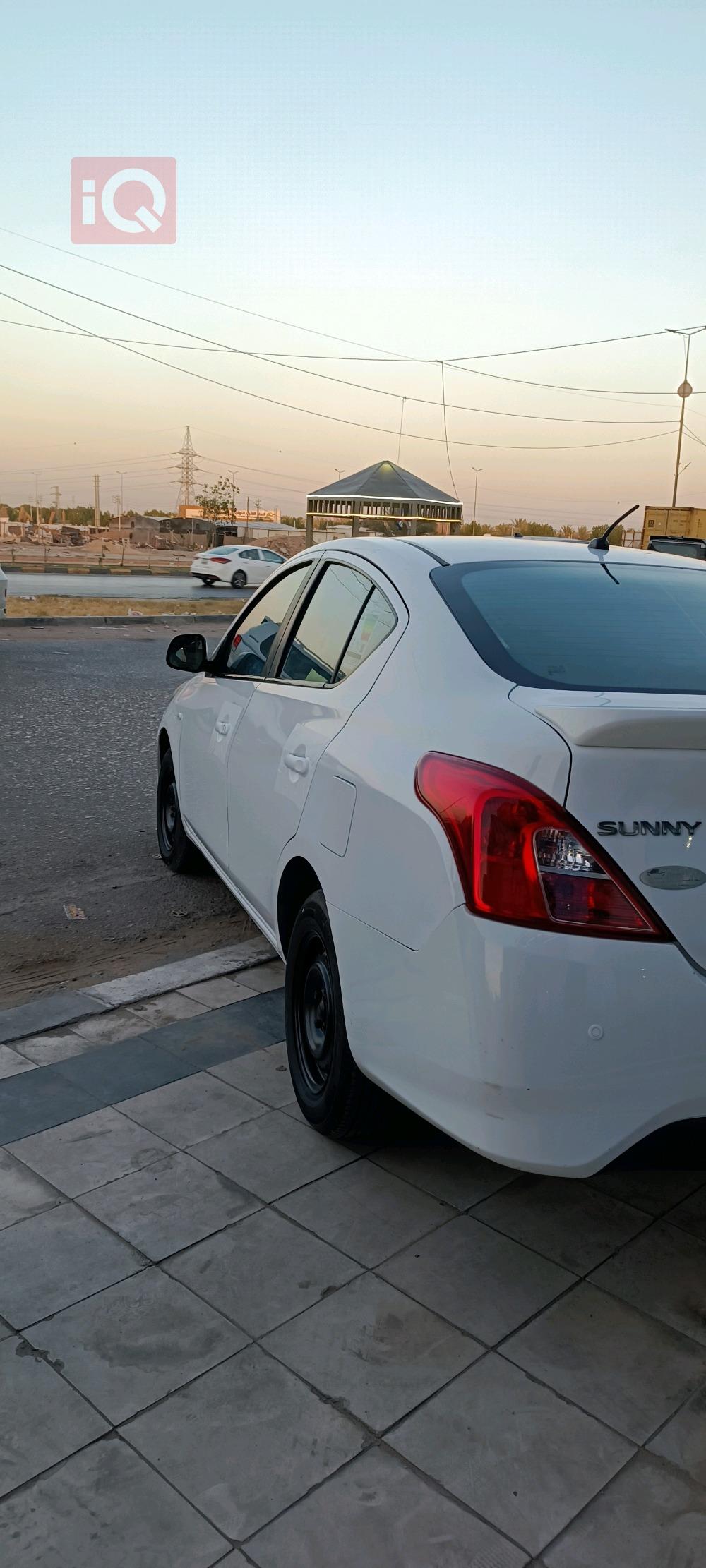 Nissan Sunny